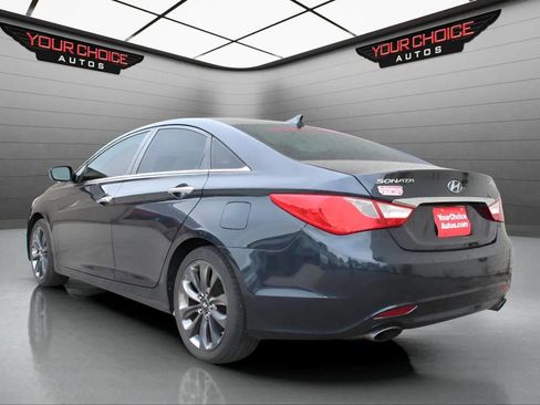 Used 2011 Hyundai Sonata SE image 3