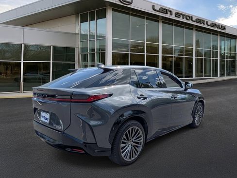 Certified 2023 Lexus RZ 450e Premium w/ Accessory Package (2T) AWD/4WD image 3