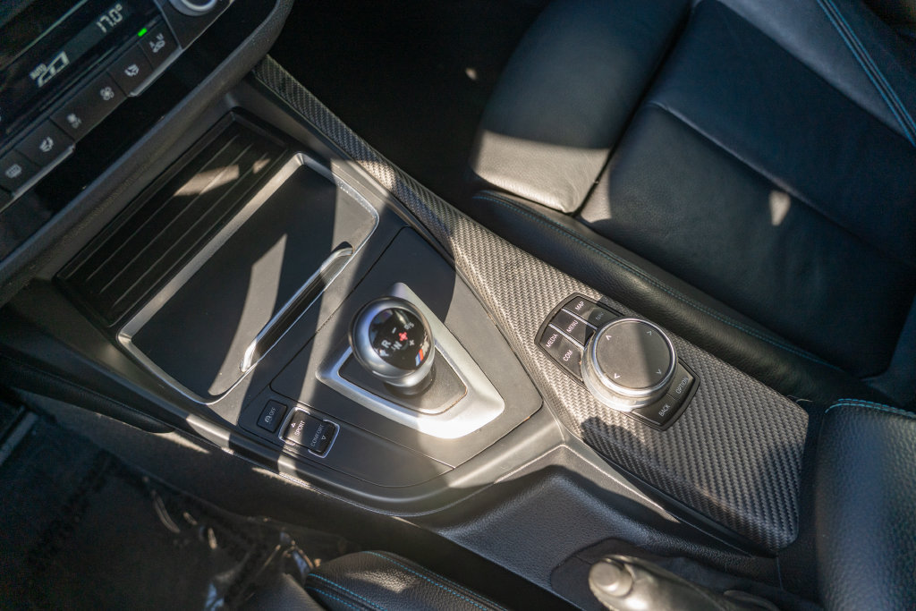 Used 2018 BMW M2 RWD image 29