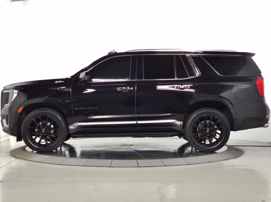 Used 2023 GMC Yukon Denali w/ LPO, Floor Liner Package AWD/4WD image 5