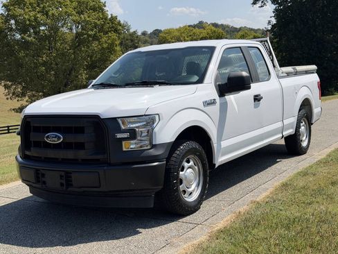 Used 2017 Ford F150 XL w/ XL Power Equipment Group RWD image 2