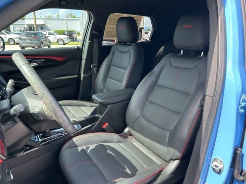 Used 2024 Chevrolet TrailBlazer RS w/ Driver Confidence Package FWD image 21