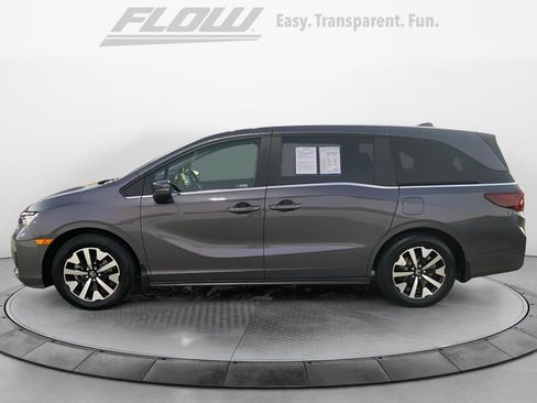 Certified 2026 Honda Odyssey EX-L image 5