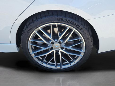 Used 2023 Mercedes-Benz C 43 AMG 4MATIC Sedan image 6