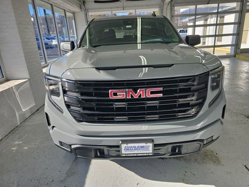Used 2024 GMC Sierra 1500 Elevation image 8