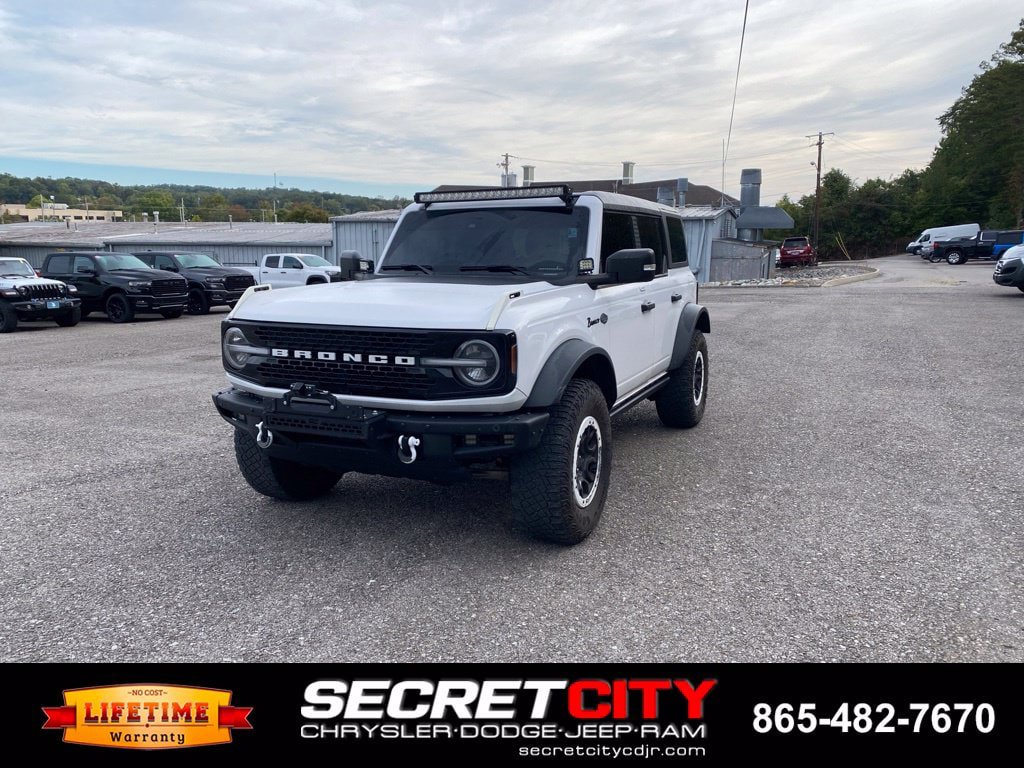Used 2023 Ford Bronco Wildtrak AWD/4WD image 1
