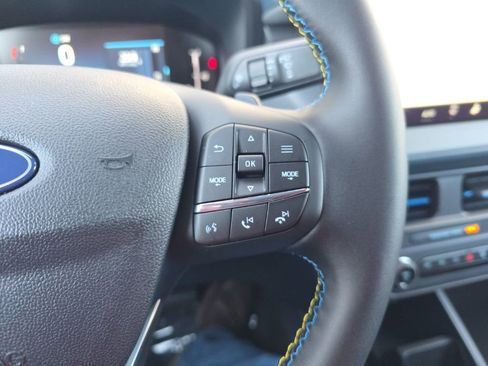 New 2026 Ford Maverick Lobo AWD/4WD image 15