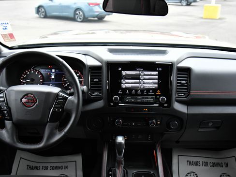 Used 2023 Nissan Frontier Pro-X w/ Pro Convenience Package image 42