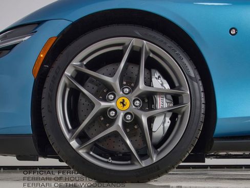 Used 2025 Ferrari Roma Spider image 19