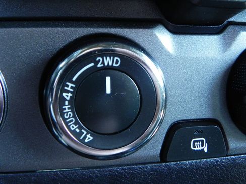 Used 2021 Toyota Tacoma TRD Sport image 14