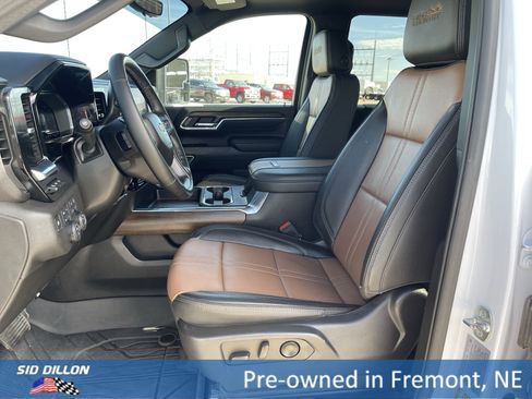 Used 2025 Chevrolet Silverado 2500 High Country w/ Technology Package image 9