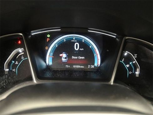 Used 2019 Honda Civic EX image 4