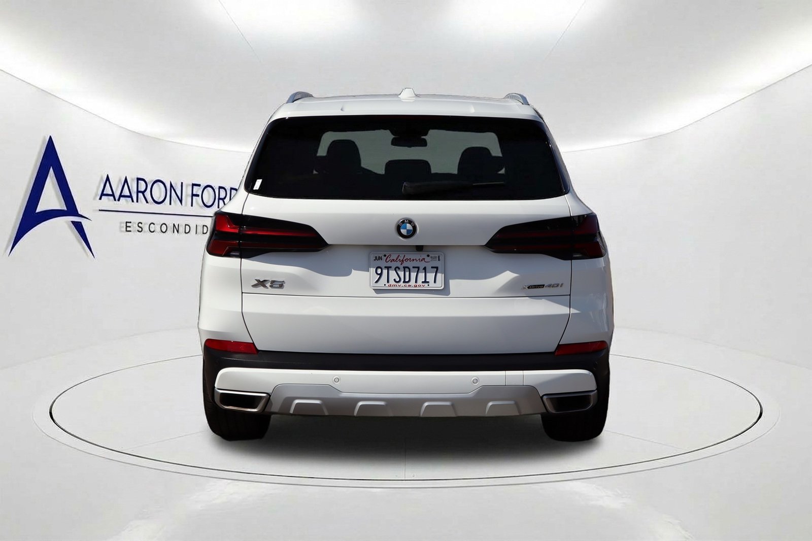 Used 2026 BMW X5 xDrive40i AWD/4WD image 5