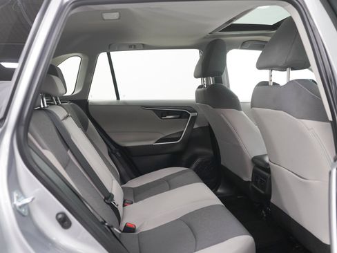 Used 2025 Toyota RAV4 XLE w/ Convenience Package AWD/4WD image 12