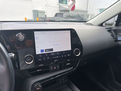 Used 2024 Lexus NX 250 FWD w/ Cold Area Package image 33