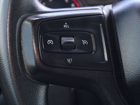 Used 2021 Chevrolet Silverado 1500 Custom image 23