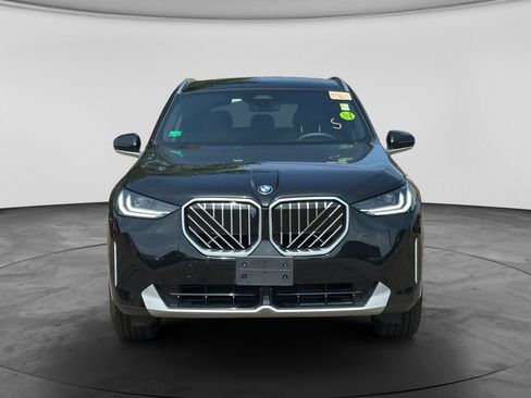 Used 2025 BMW X3 xDrive30i AWD/4WD image 2
