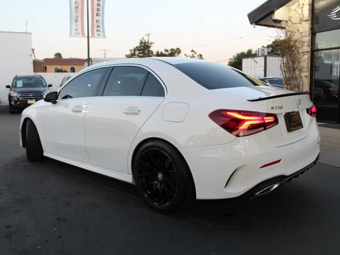 Used 2019 Mercedes-Benz A 220 image 3