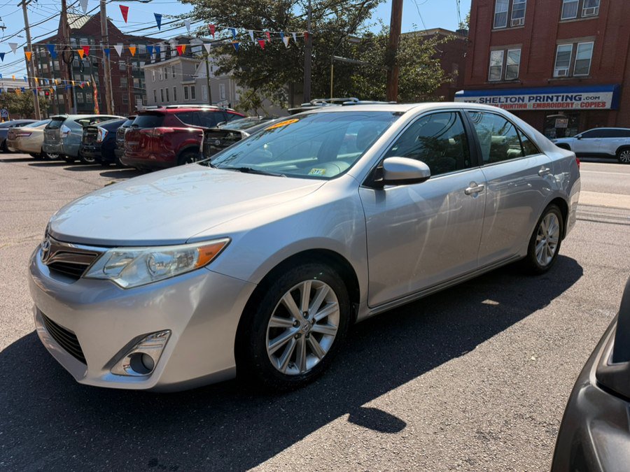 Used 2013 Toyota Camry XLE FWD image 7