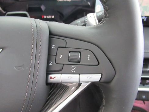 New 2026 Cadillac CT5 V image 24