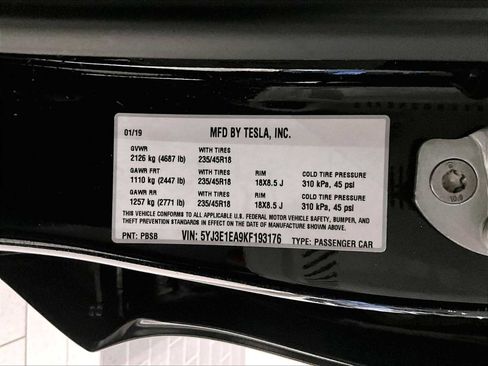 Used 2019 Tesla Model 3 Mid Range image 34