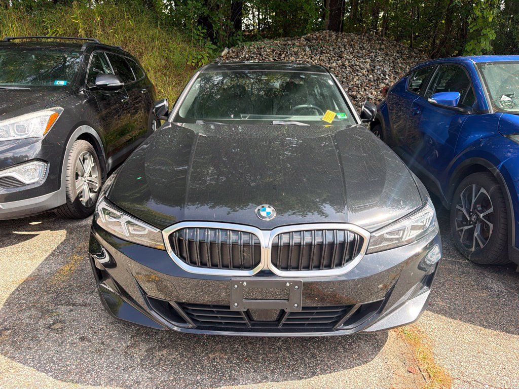 Used 2026 BMW 330i xDrive Sedan AWD/4WD image 6