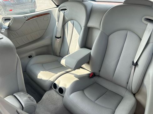 Used 2005 Mercedes-Benz CLK 500 Cabriolet image 11