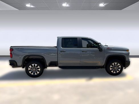 Certified 2024 Chevrolet Silverado 2500 Custom w/ Custom Value Package AWD/4WD image 7