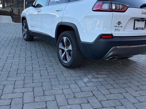 Used 2020 Jeep Cherokee Limited image 6