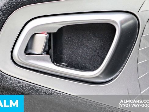 Used 2025 Kia Soul LX w/ LX Technology Package image 50