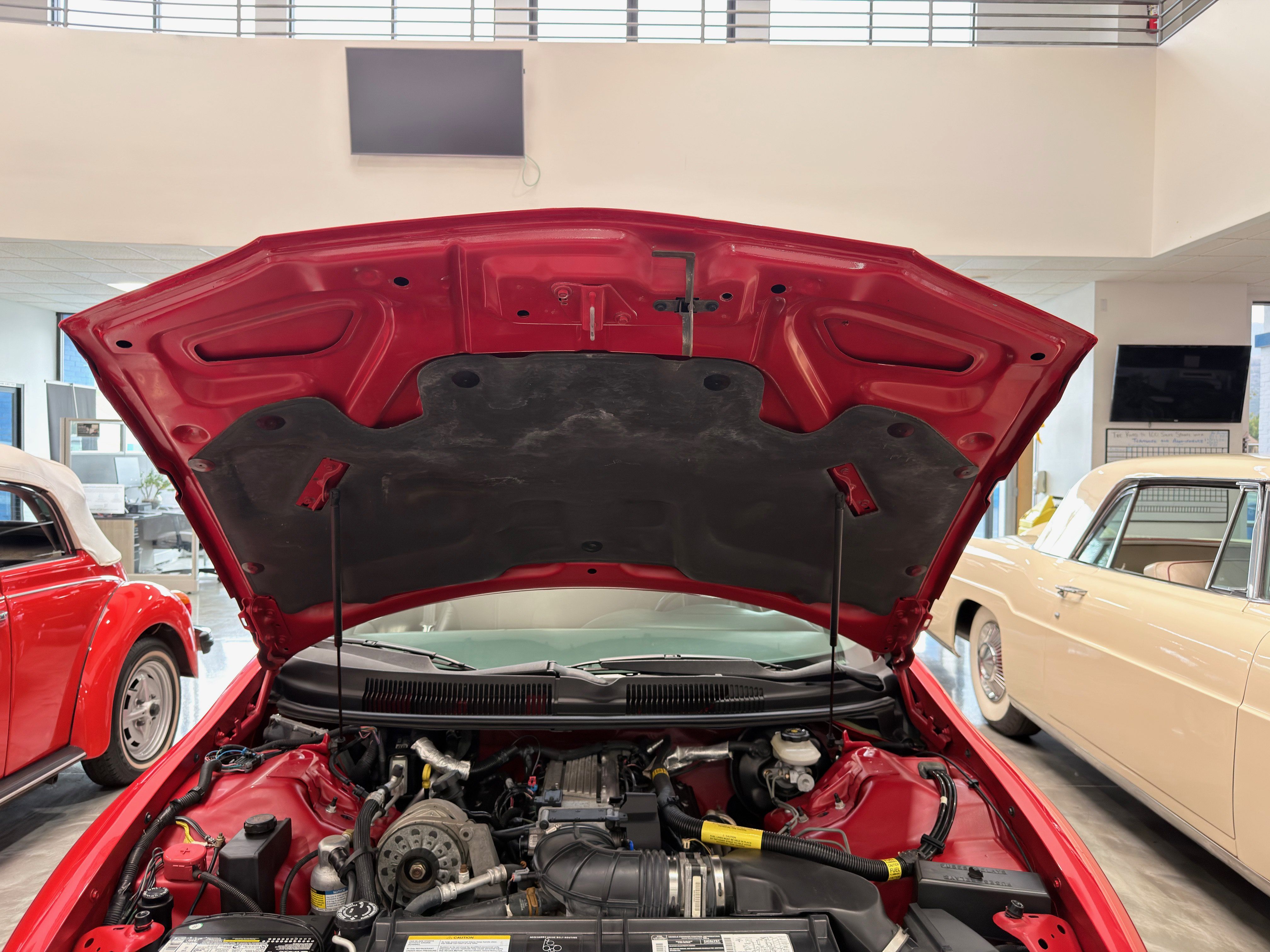 Used 1995 Chevrolet Camaro Z28 RWD image 41