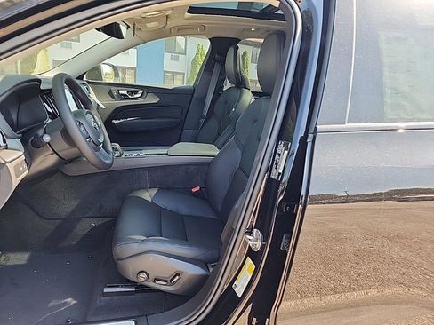 Used 2025 Volvo XC60 T8 Core w/ Climate Package image 6