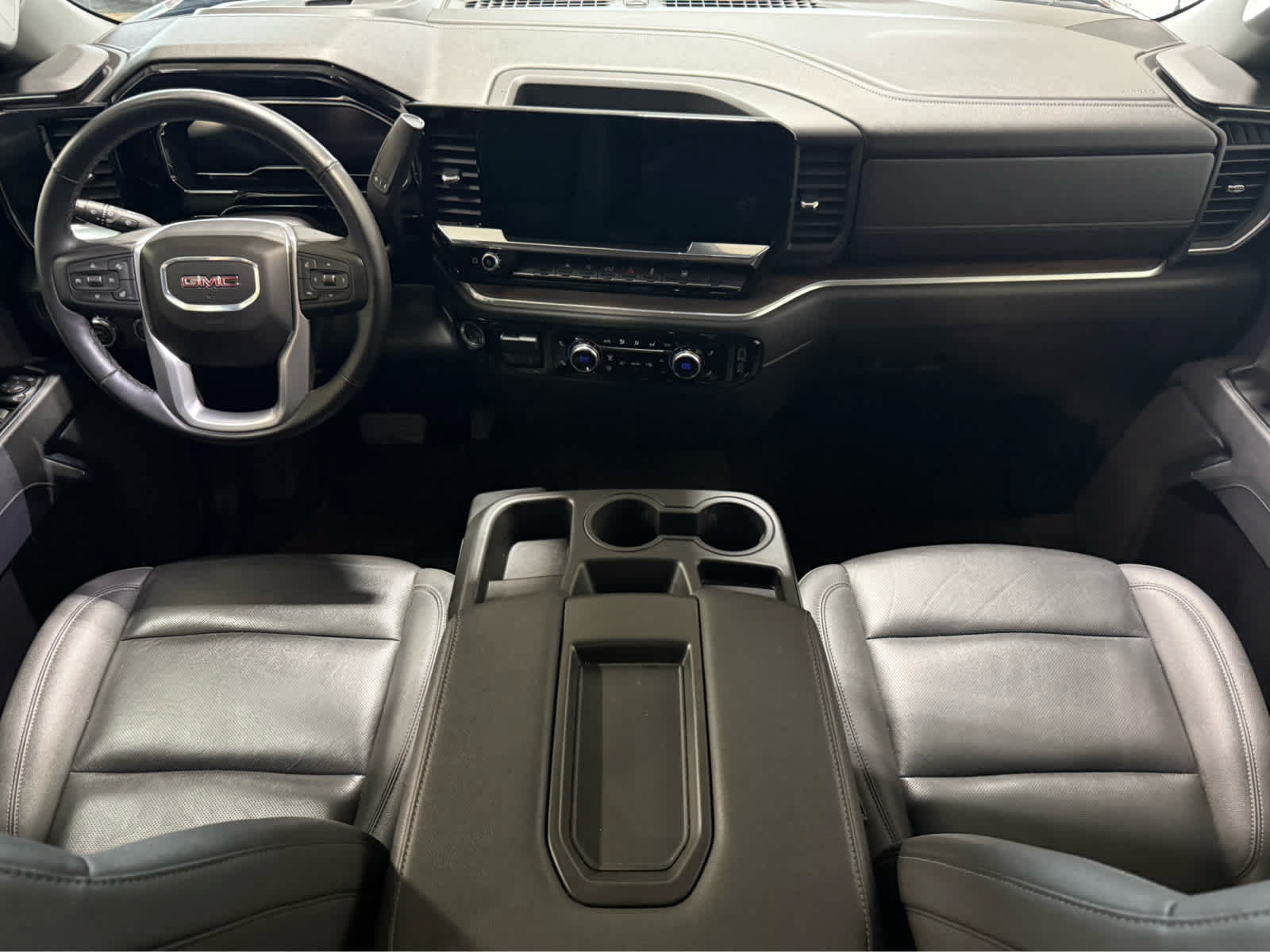Used 2025 GMC Sierra 1500 SLT AWD/4WD image 15