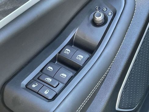 New 2026 Jeep Grand Cherokee L Limited image 26