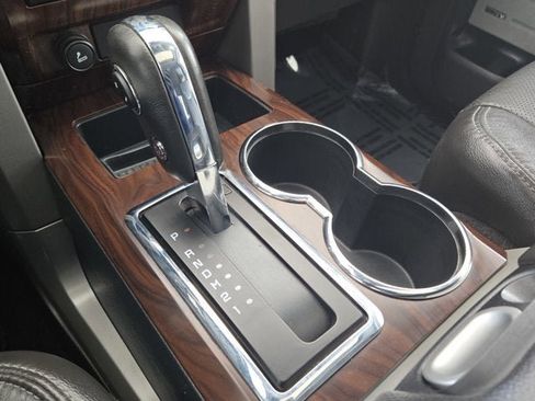 Used 2012 Ford F150 Lariat w/ Lariat Chrome Pkg image 27