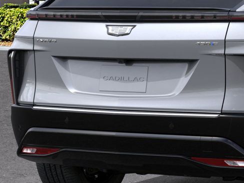 New 2026 Cadillac Lyriq Luxury image 14
