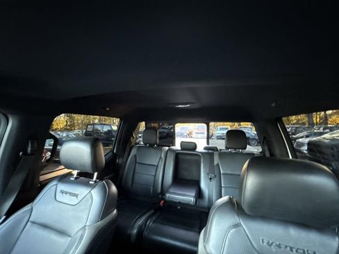 Used 2018 Ford F150 Raptor w/ Equipment Group 802A Luxury image 42