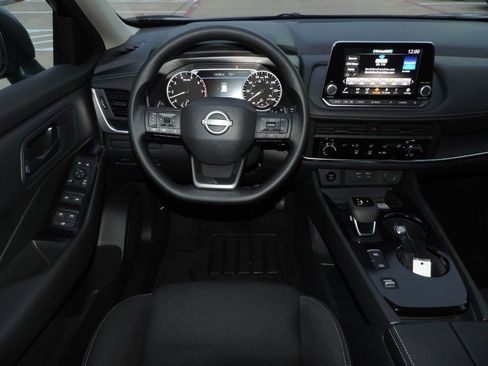 New 2026 Nissan Rogue S image 18