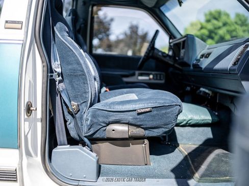Used 1990 Chevrolet Silverado 3500 2WD Regular Cab image 50