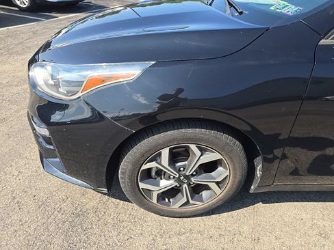 Certified 2021 Kia Forte LXS FWD image 10