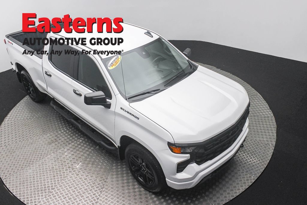 Used 2024 Chevrolet Silverado 1500 Custom w/ LPO, Dark Essentials Package AWD/4WD image 4