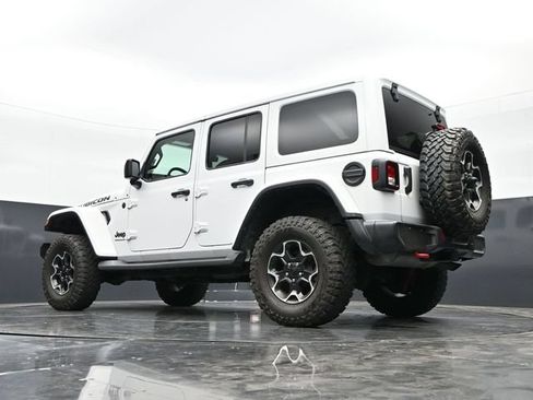 Used 2023 Jeep Wrangler Unlimited Rubicon w/ Cold Weather Group AWD/4WD image 43