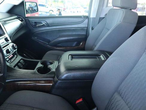 Used 2020 Chevrolet Tahoe LS image 17