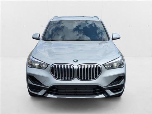 Used 2021 BMW X1 xDrive28i w/ Convenience Package image 2