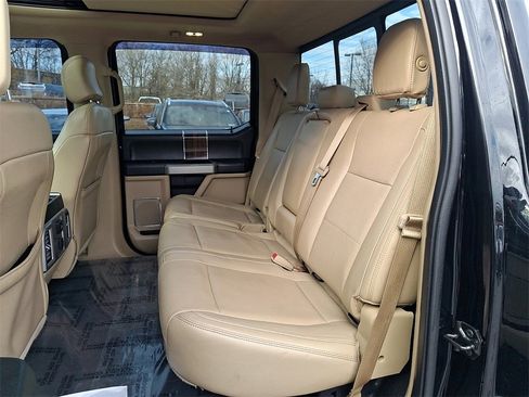 Used 2016 Ford F150 Lariat image 12