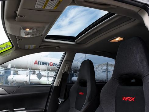 Used 2013 Subaru Impreza WRX Premium AWD/4WD image 21