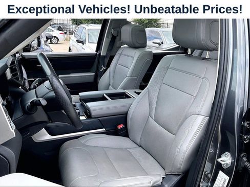 Used 2024 Toyota Tundra Limited RWD image 31