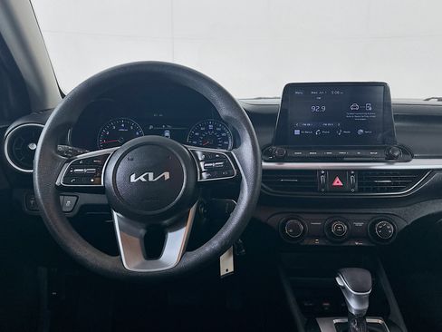 Used 2023 Kia Forte LXS FWD image 17