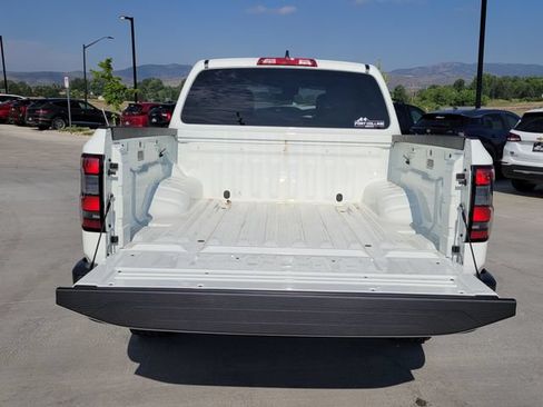 Used 2025 Nissan Frontier S AWD/4WD image 11
