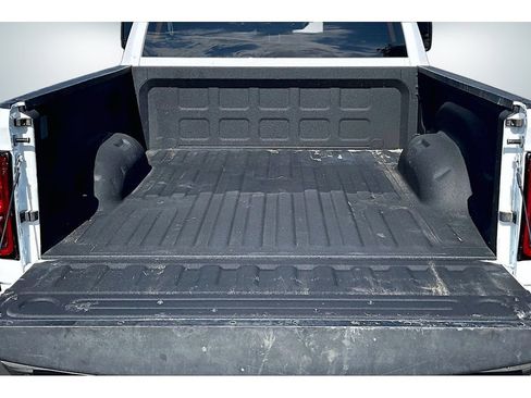 Used 2025 RAM 2500 Big Horn AWD/4WD image 7